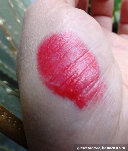 Красный в огне. Замечательная помада Guerlain Kiss Kiss Lipstick Shaping Cream Lip Colour # 322 Red on Fire