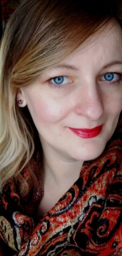 Красный в огне. Замечательная помада Guerlain Kiss Kiss Lipstick Shaping Cream Lip Colour # 322 Red on Fire