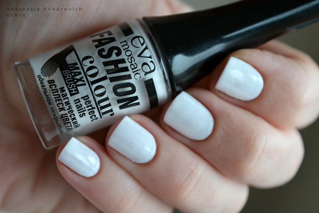 Лаки для ногтей Eva Mosaic Fashion Colour Perfect Nails 127 и 053
