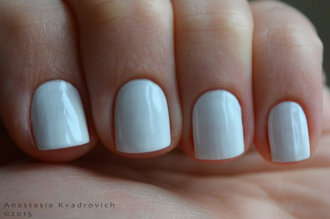 Лаки для ногтей Eva Mosaic Fashion Colour Perfect Nails 127 и 053