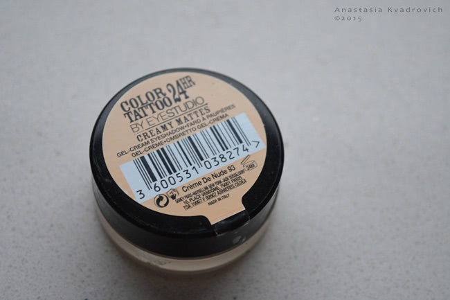 Maybelline - Color Tattoo 24Hr by Eyestudio Creamy Mates Gel-cream Eyeshadow - Creme De Nude 93