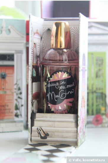 Benefit Crescent Row на моей полочке