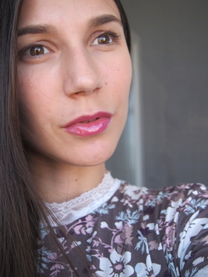 Nyx Butter Gloss в оттенке BLG 19 Sugar Cookie