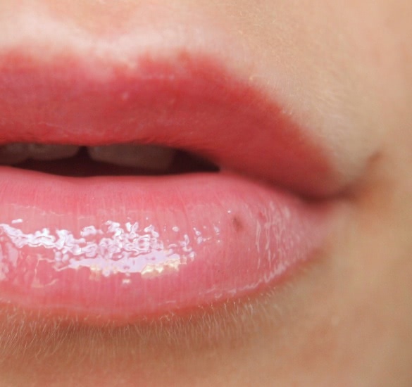 Приятный блеск на каждый день Limoni rich color gloss 114