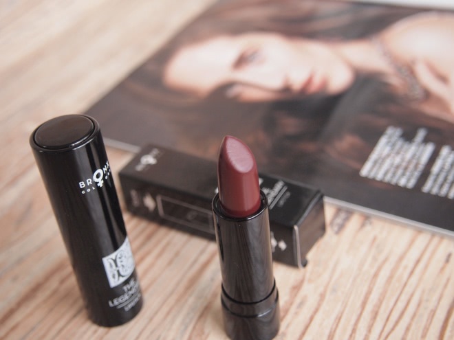 Осенняя Bronx The Legendary lipstick LL05 Aubergine