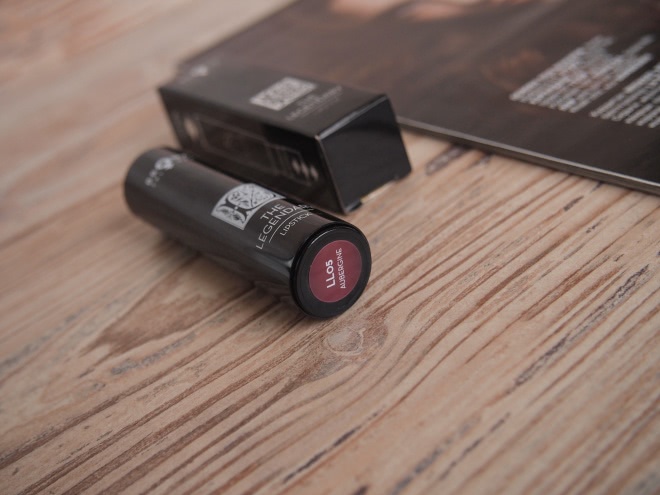 Осенняя Bronx The Legendary lipstick LL05 Aubergine