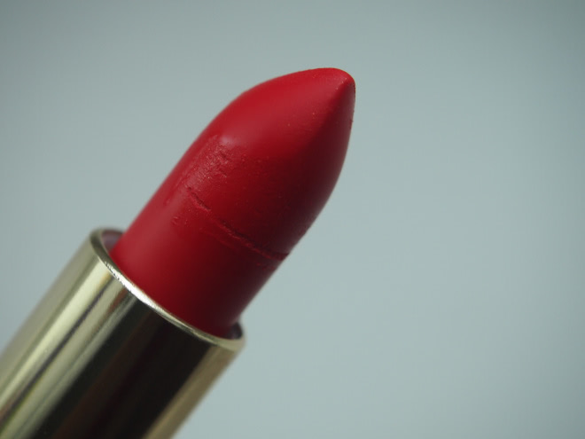 Кричащая красотка L’Oréal Paris Color Riche Matte