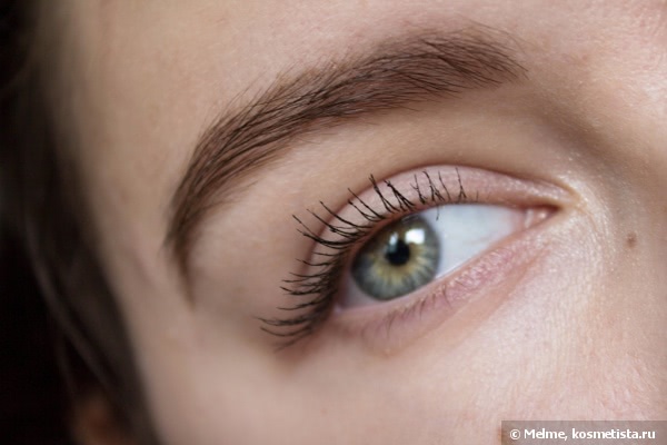 Тушь Sleek Full fat lash mascara в оттенке 421 Blackest black