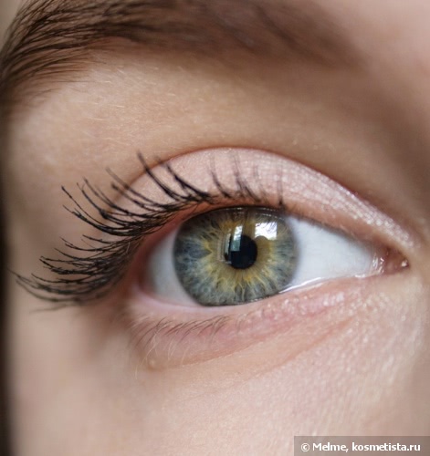 Тушь Sleek Full fat lash mascara в оттенке 421 Blackest black