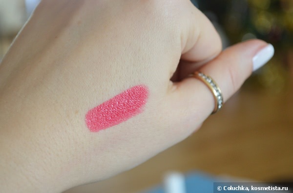 Laura Mercier Rouge Nouveau Weightless Lip Colour # Chic или шикарная помада для встречи Нового года