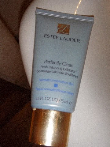 Perfectly Clean Estee Lauder    -  11