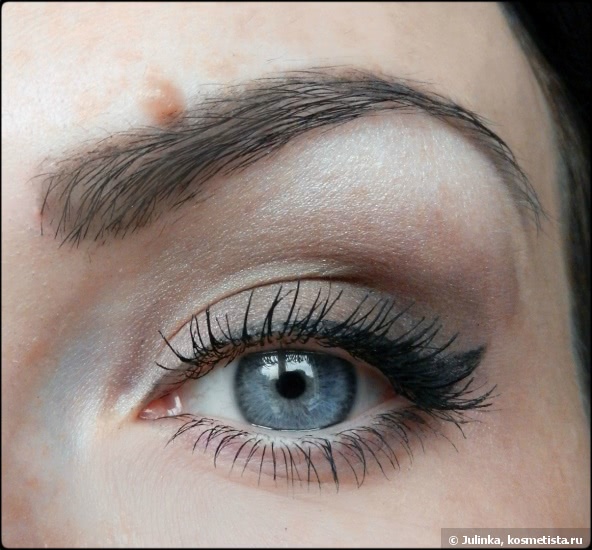 Палетка теней Catrice Smokey Eyes Set 030 Meet me at the Bonfire