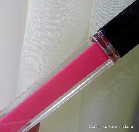 Розовый и очень красивый - блеск для губ Sweet kiss 107 Lux Visage