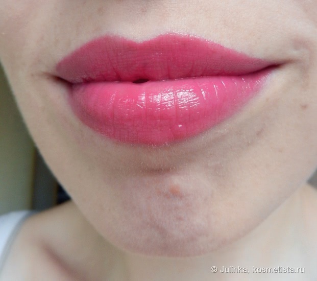 Розовый и очень красивый - блеск для губ Sweet kiss 107 Lux Visage