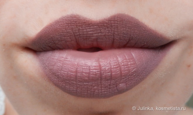 Во власти лилового - карандаш для губ Essence longlasting lipliner 07 plum cake