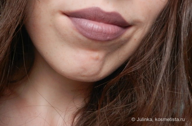 Во власти лилового - карандаш для губ Essence longlasting lipliner 07 plum cake