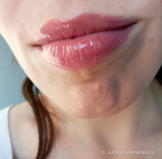 Зимний спаситель - Vitamin Lip Treatment 040 Born To Be Wild Berry Catrice