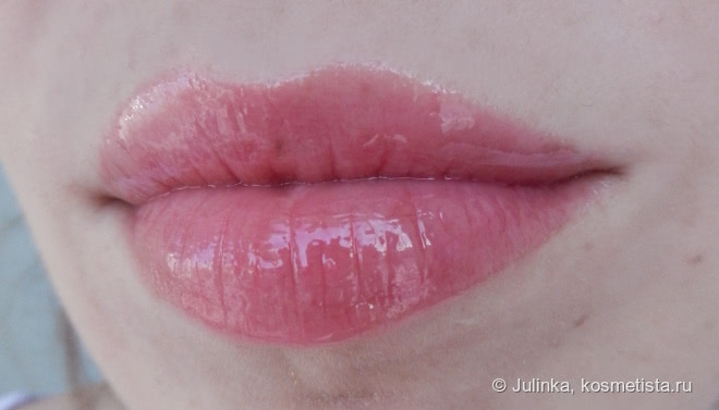 Зимний спаситель - Vitamin Lip Treatment 040 Born To Be Wild Berry Catrice
