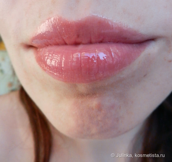 Зимний спаситель - Vitamin Lip Treatment 040 Born To Be Wild Berry Catrice