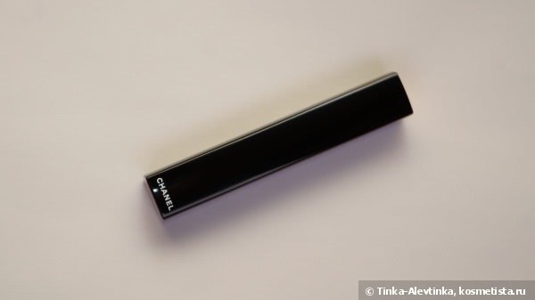 Chanel Rouge Allure Gloss Colour And Shine Lipgloss In One Click #18 Seduction: ярко-розовый соблазн от Шанель