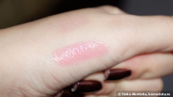 Совсем не зимняя нежность: Chanel Rouge Coco Shine Hydrating Sheer Lipshine #57 Aventure