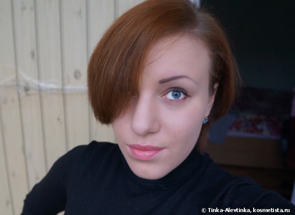 Совсем не зимняя нежность: Chanel Rouge Coco Shine Hydrating Sheer Lipshine #57 Aventure