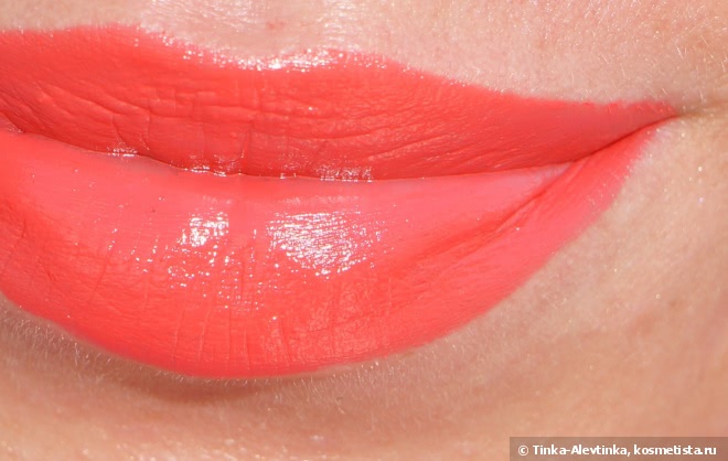 Идеальный летний коралл. Estée Lauder Pure Color Envy Sculpting Lipstick 320 Defiant Coral