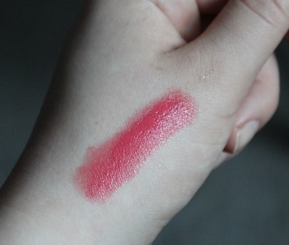 Три помады из линейки Dolce and Gabbana Monica Voluptuous Lipstick (Only, Chic, Italian)