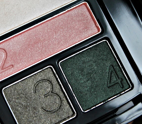 Тени для век Avon True colour eyeshadow quad 'Emerald Cut' (Изумрудные Грани)