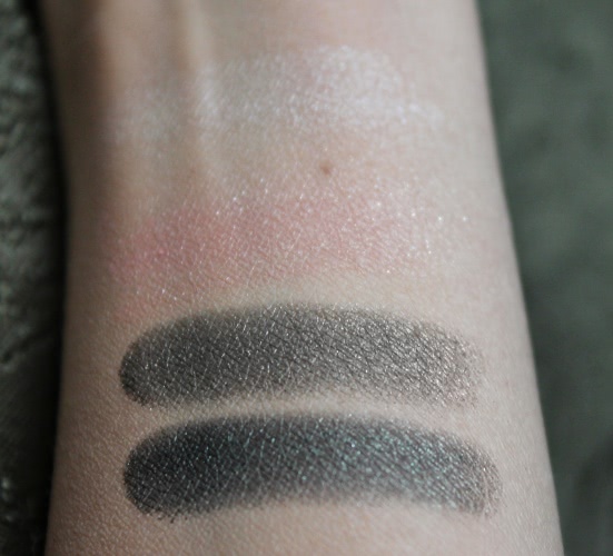 Тени для век Avon True colour eyeshadow quad 'Emerald Cut' (Изумрудные Грани)