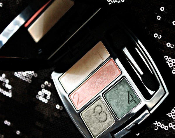 Тени для век Avon True colour eyeshadow quad 'Emerald Cut' (Изумрудные Грани)
