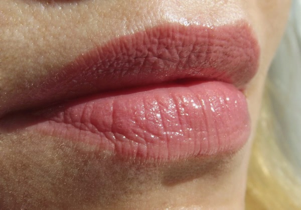 Pupa Cosmic Beauty Diamond Lipstick 001