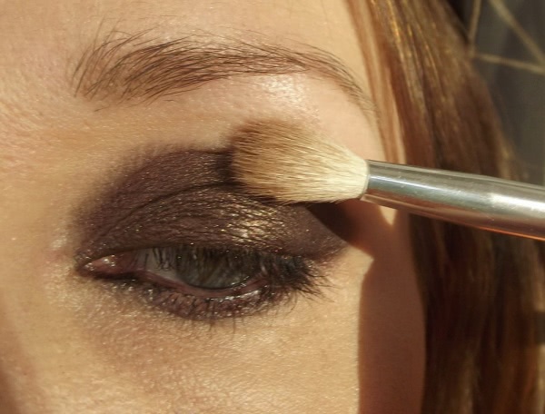 Новогодний макияж на базе классического Smoky eyes