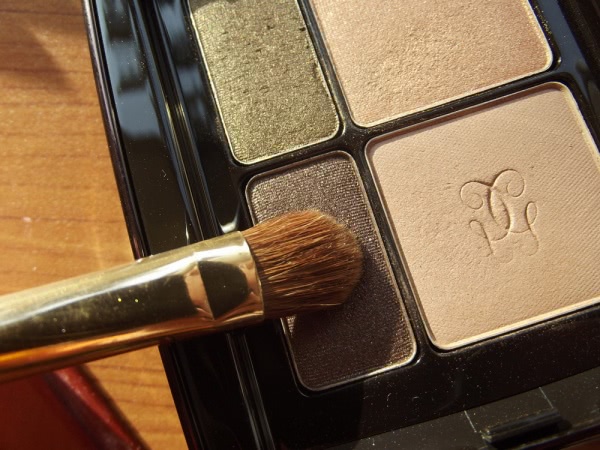 Новогодний макияж на базе классического Smoky eyes
