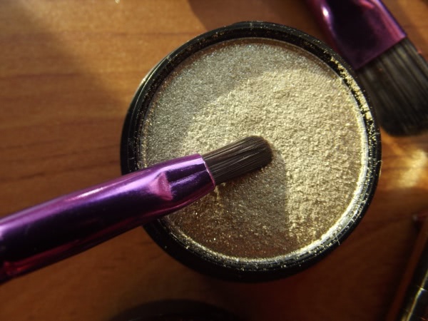 Новогодний макияж на базе классического Smoky eyes