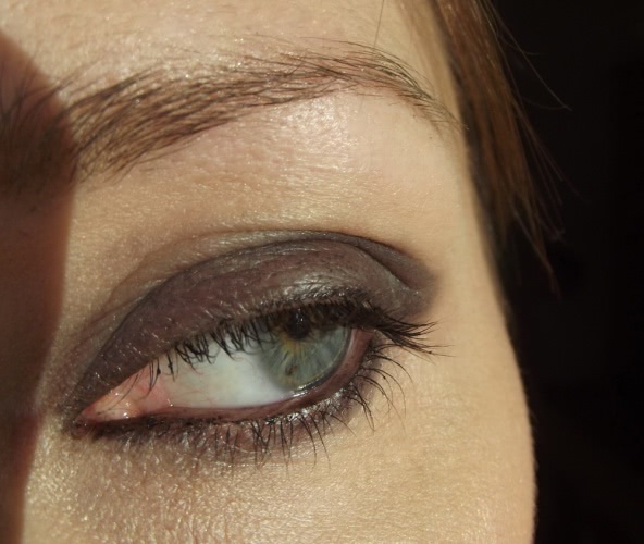 Новогодний макияж на базе классического Smoky eyes