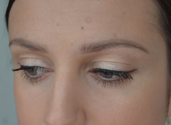 Рождественские тени Dior Diorshow Fusion Mono Long-wear Professional Mirror-shine Eyeshadow 621 Mirror