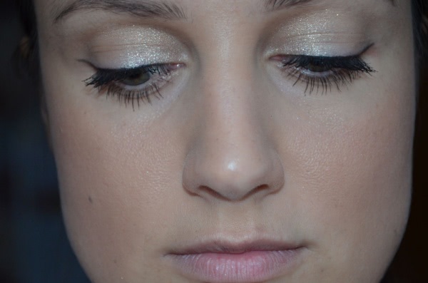 Рождественские тени Dior Diorshow Fusion Mono Long-wear Professional Mirror-shine Eyeshadow 621 Mirror