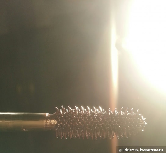 Tarte lights, camera, flashes™ statement mascara
