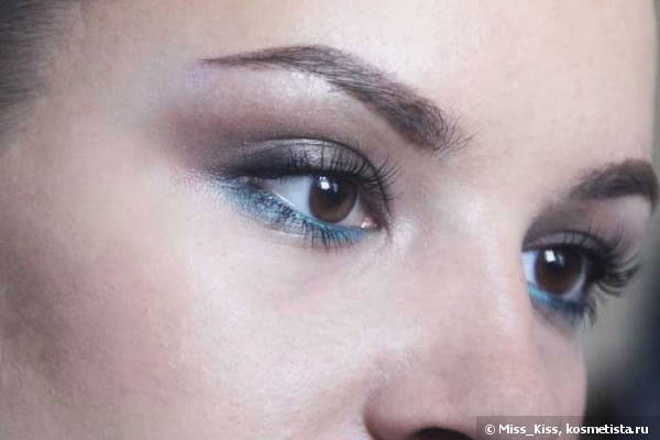 Карандаш для глаз от Yves Rocher Couleurs Nature Euphorisantes Couleurs Waterproof Eye Pencil в оттенке 05 Turquoise