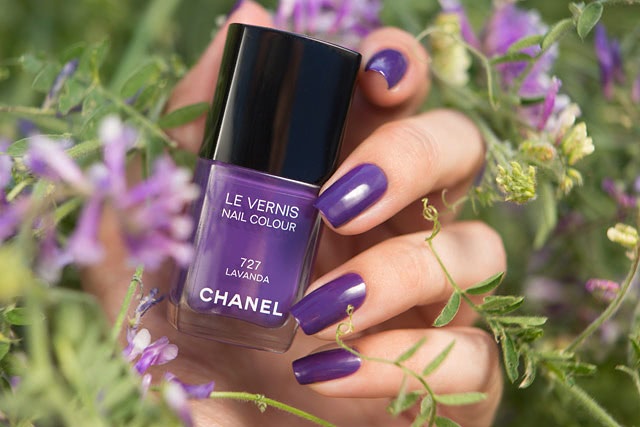 Chanel le vernis nail colour #727 - Lavanda