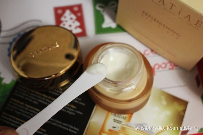 Premier Gratiae Replenishing Eye Cream Крем для кожи вокруг глаз