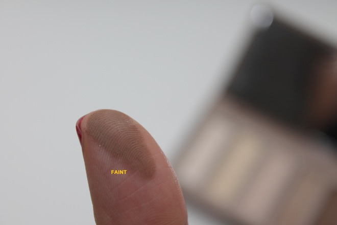 Постоянная помощница Urban Decay Naked Basics