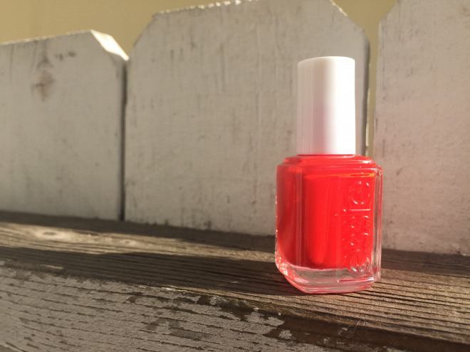 Лак Essie Hiking Heels