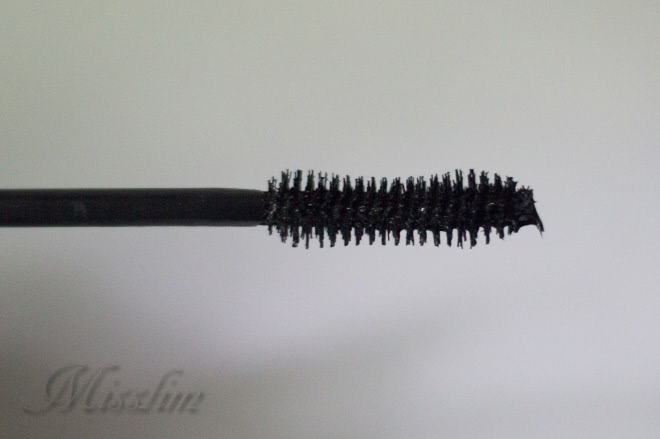 Когда действительность превосходит ожидания. The saem Saemmul perfect volume mascara black