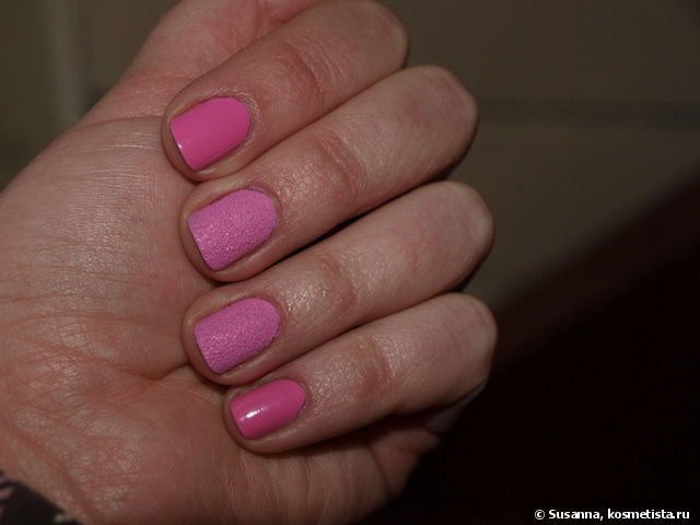 China Glaze, Texture, Nail Lacquer with Hardeners, Unrefined 81280 и Jessica, Custom Nail Colour, Pink Shockwaves 790