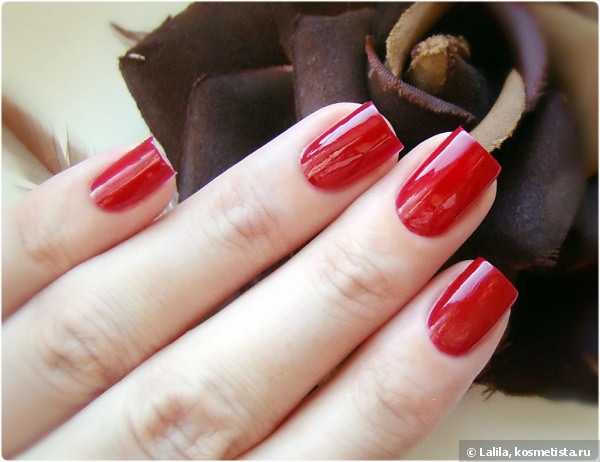 Estee Lauder Enchanted Garnet