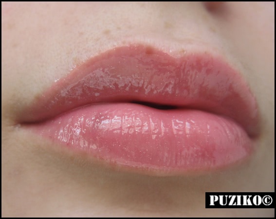 Знакомство с маркой. Catrice Carnival of Colours Ultimate Colour Lipgloss
