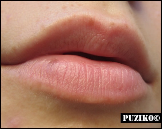 Essence Longlasting Lipstick #06 Barely There