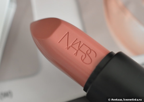 Помада Nars Audacious Lipstick оттенок -Raquel
